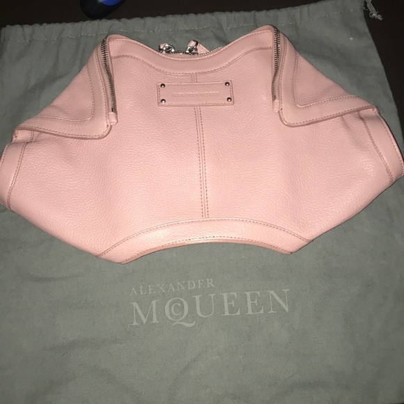 Alexander McQueen Handbags - Alexander Mcqueen clutch